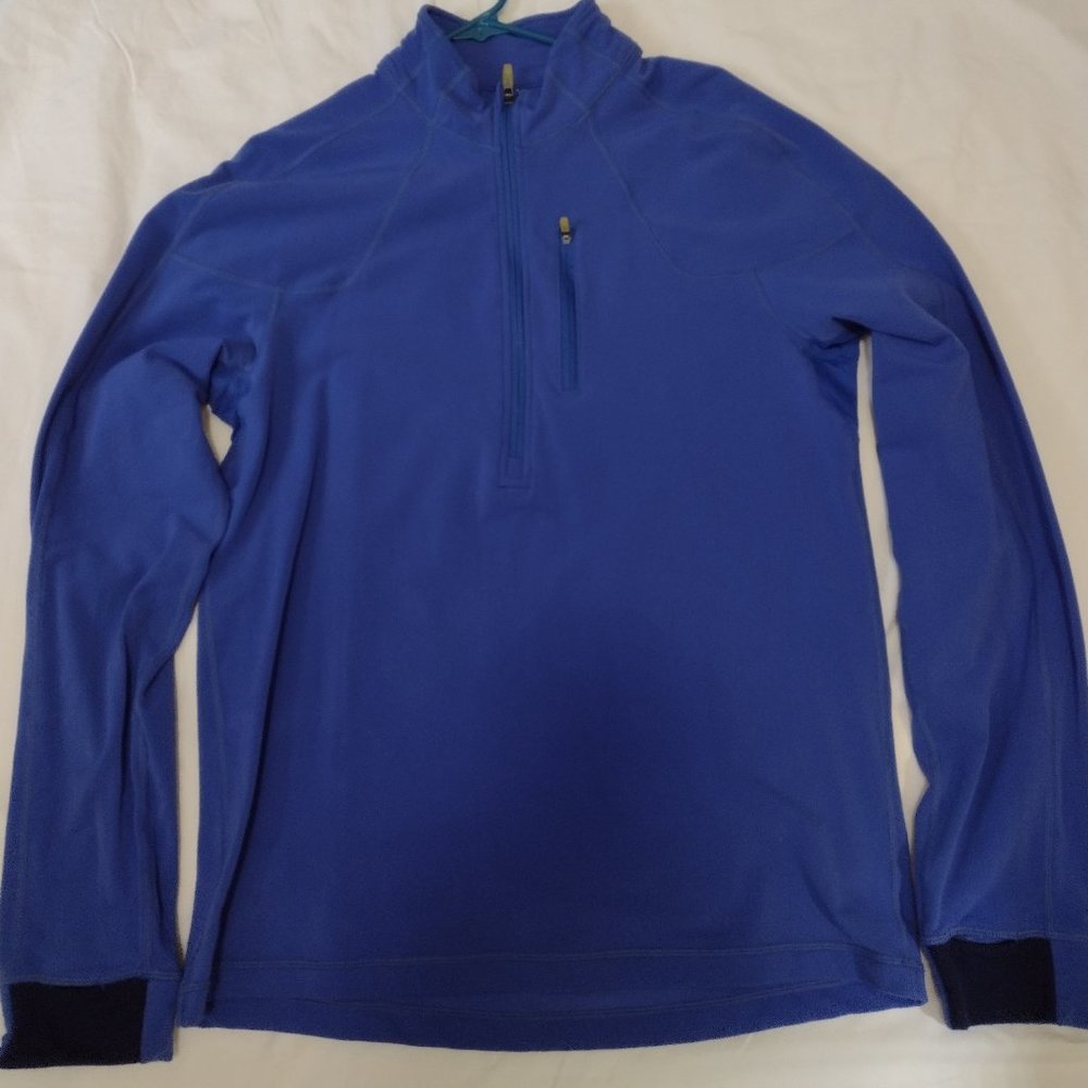 Lululemon Blue pullover Shirt
